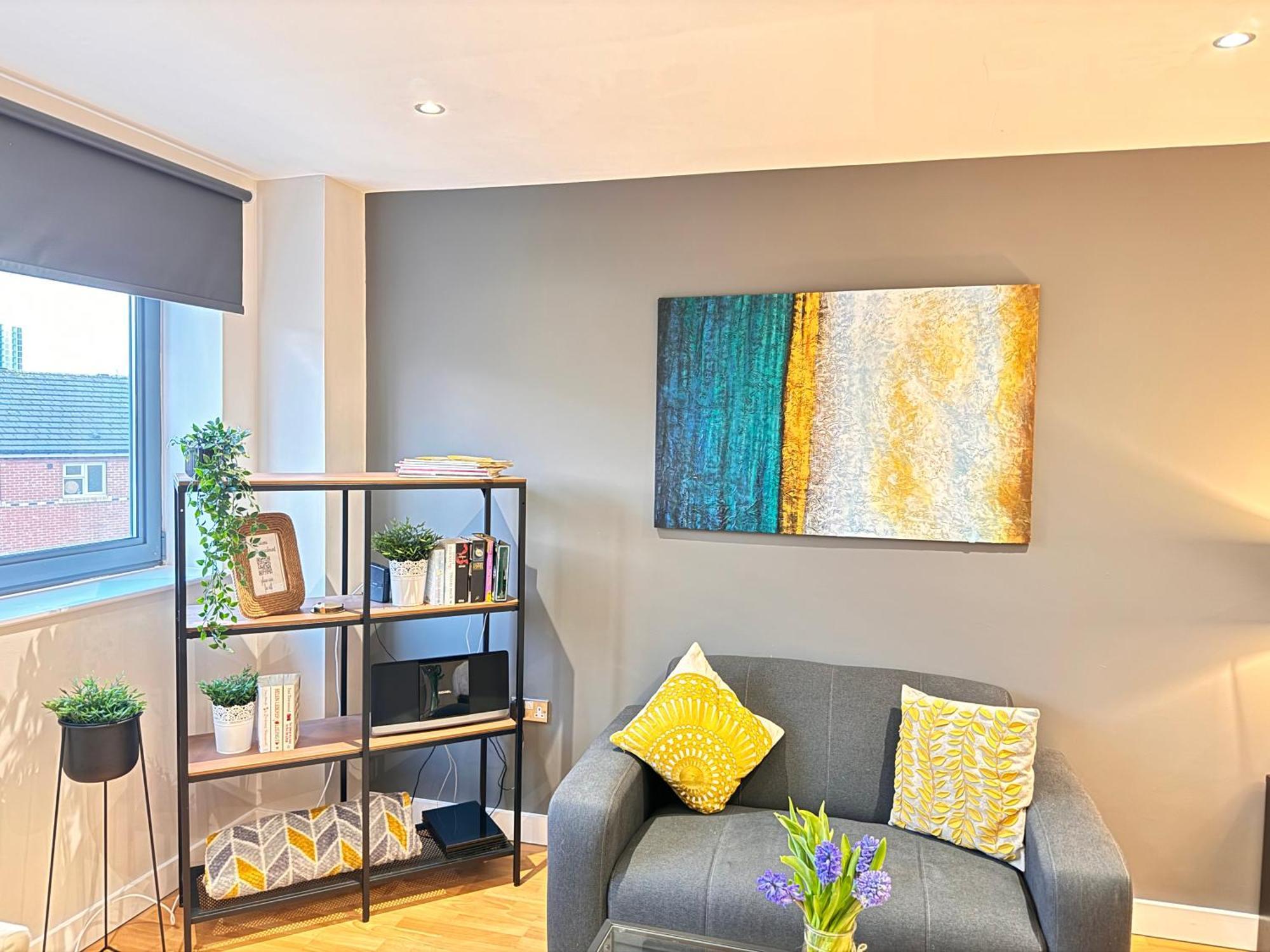 Perfectly Located City Centre Studio Apartment - West One With Free Wifi, Gym Access, Netflix 셰필드 외부 사진